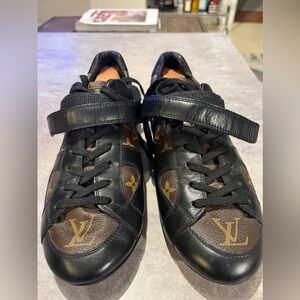 Louis Vuitton men’s LV Monogram Madagascar sneaker size LV 7